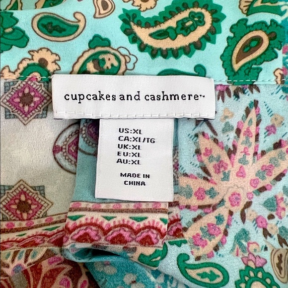 cupcakes & cashmere Multicolor Patchwork Button Down Shirt - Picture 4 of 7